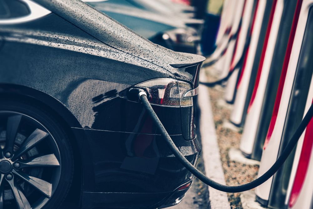 Can I charge my EV in the rain?